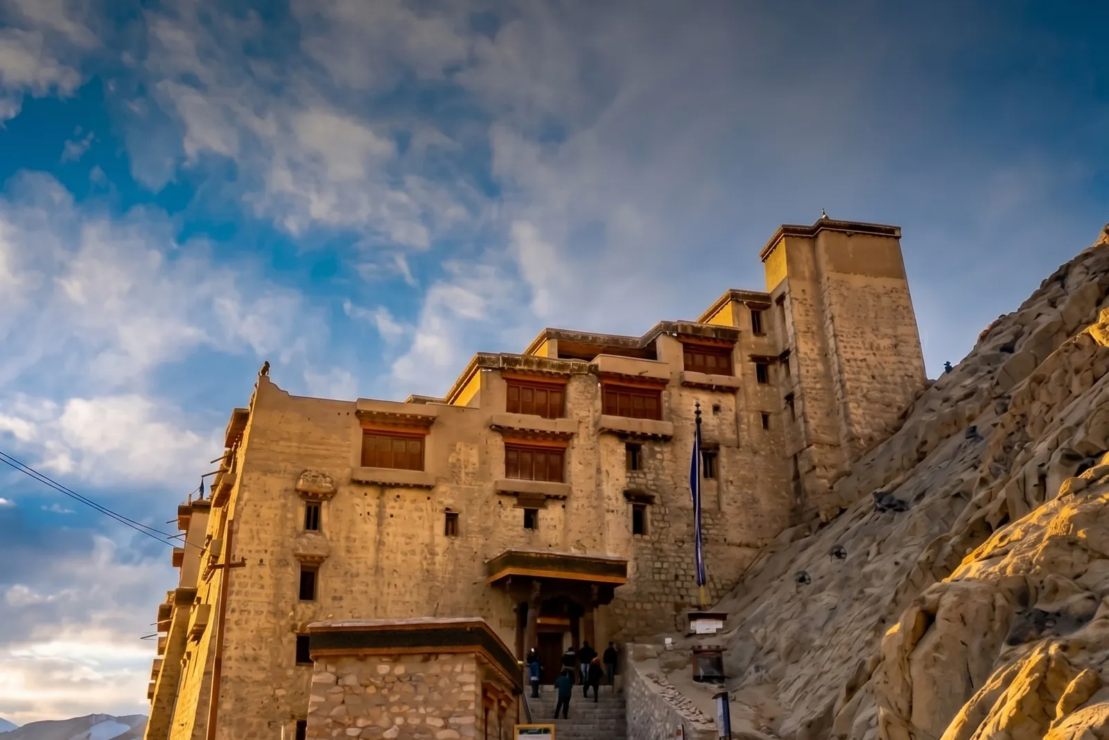 Leh Palace