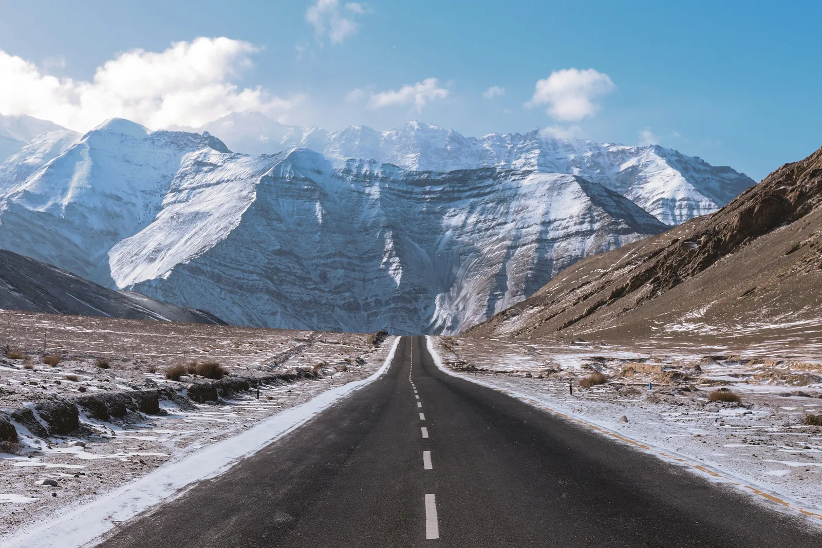 Manali–Leh Highway