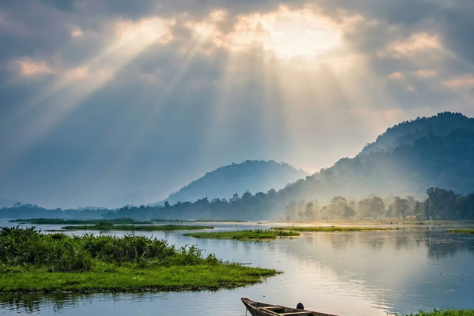 Chandubi lake