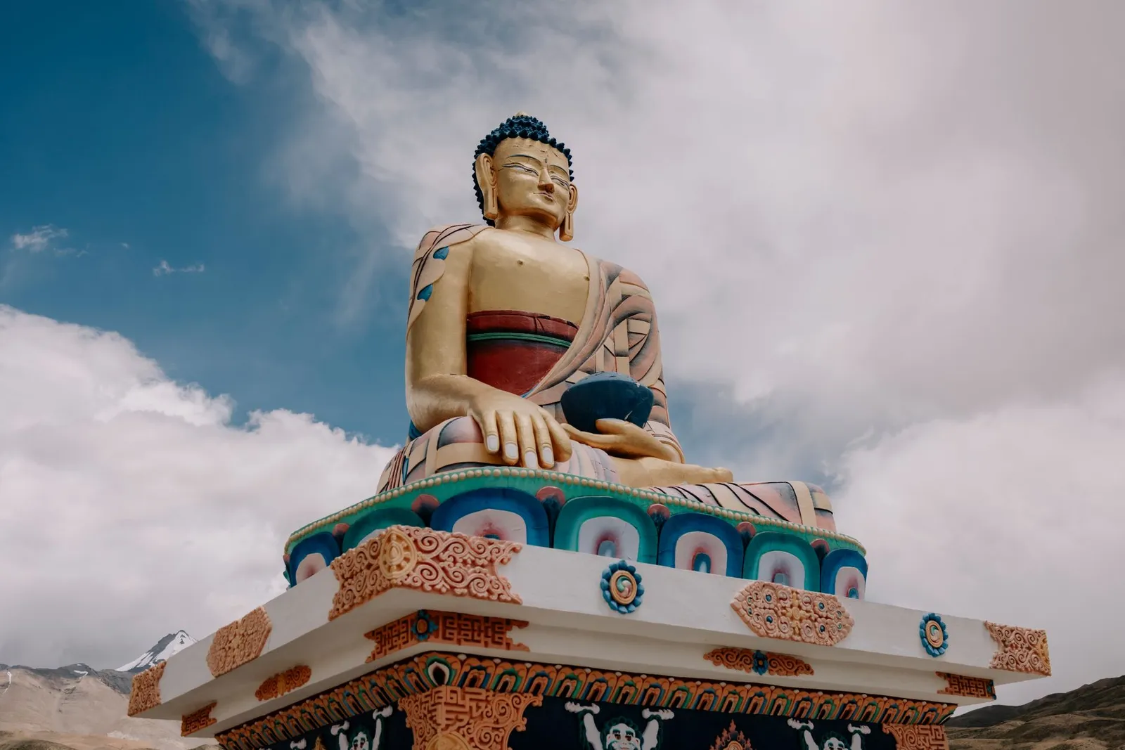 Langza Buddha