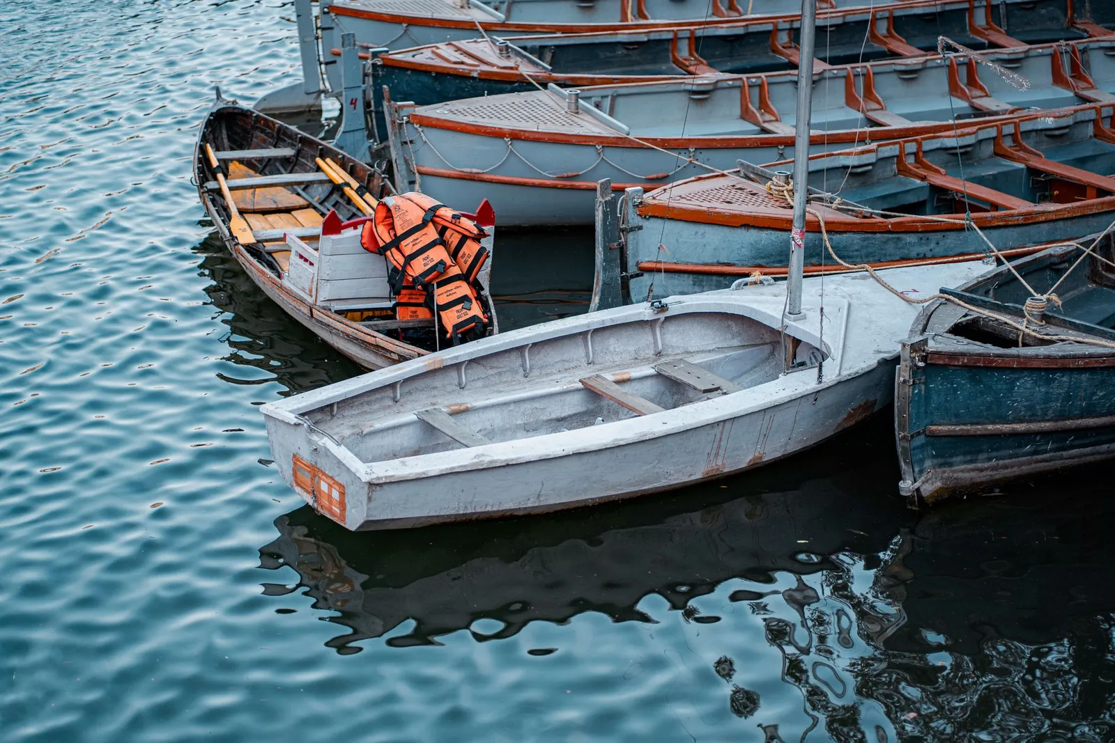 Shikara-style boats, Naini Lake